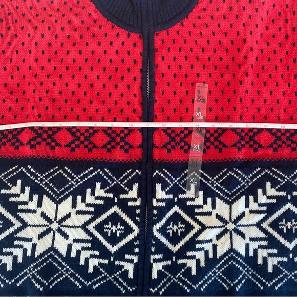 NWT Christmas Jacket , size  XL - Picture 6 of 6
